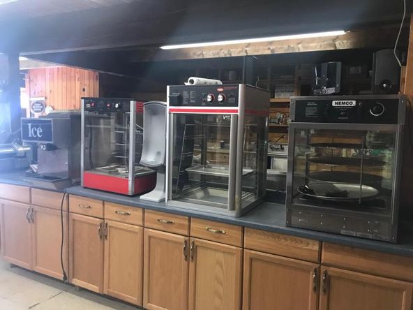 94 Main Rd, Abbot, ME 04406